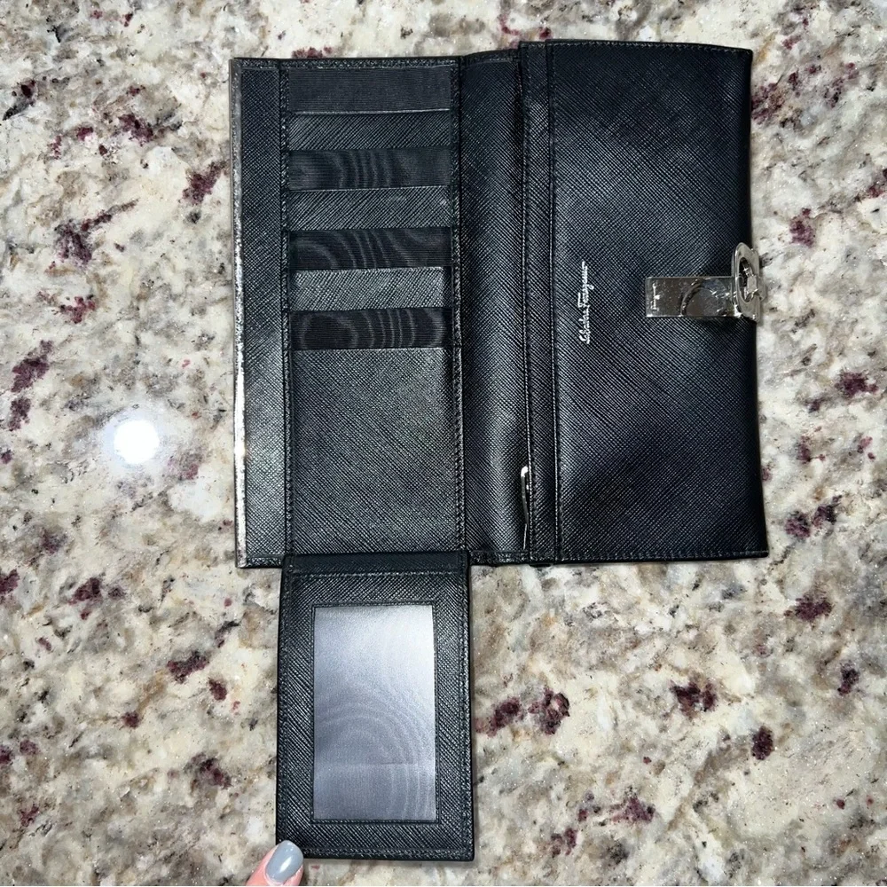 Salvatore Ferragamo Long Wallet - Picture 4 of 12
